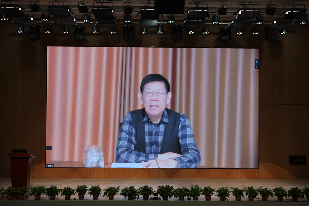 ks凯时微电召开中干高管述职会议